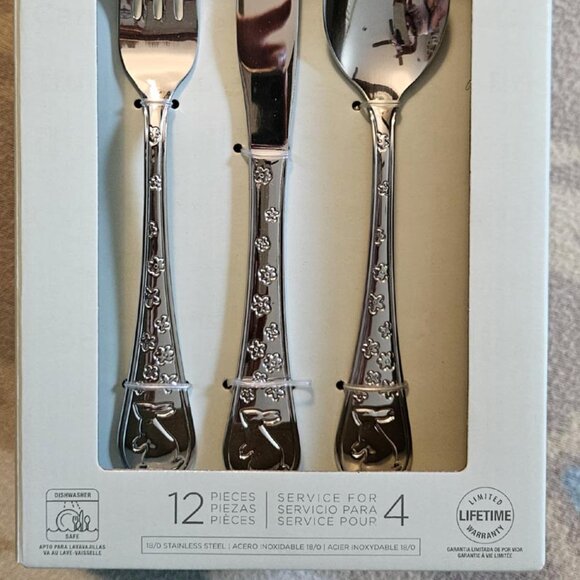 Oneida Bunny Hop Flatware NEW 12 pc. Service for 4 - Picture 3 of 3
